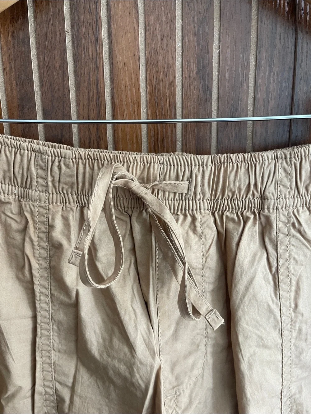 Abercrombie & Fitch Cargo Parachute Utility Pant Joggers Tan